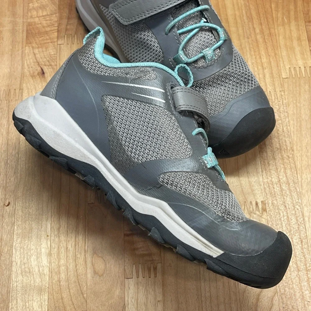KEEN Kids Grey Aqua Waterproof Hiking Shoes Sneakers 1028014 US 13 EU 31